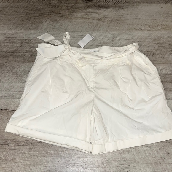 NEW LOFT shorts - Picture 1 of 6